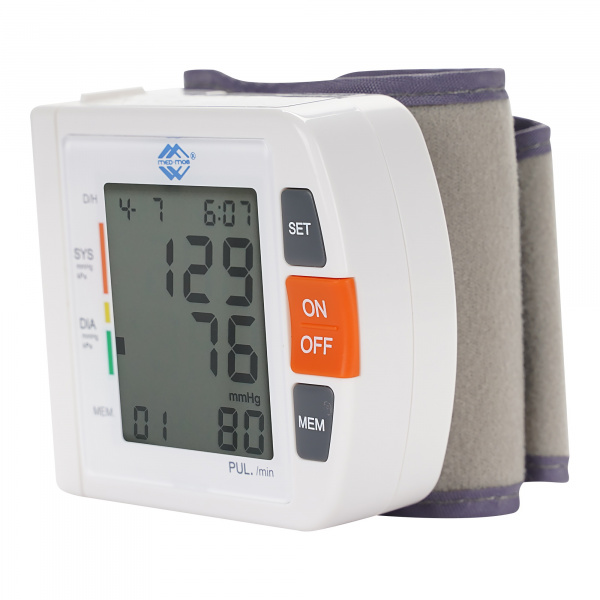 тонометр автомат на запястье (3)